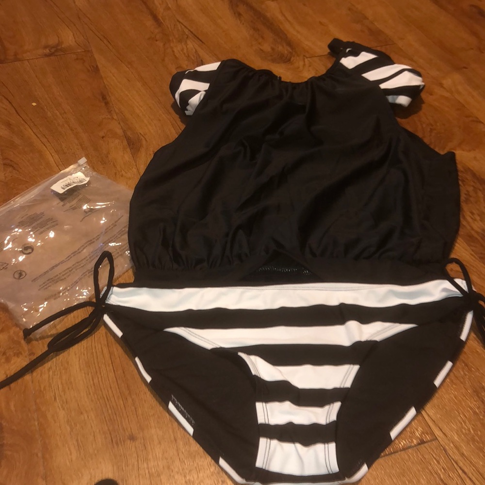Black & White Tankini swim Suit